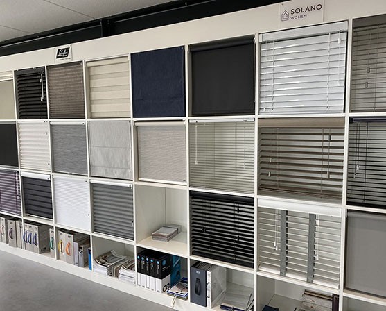 Solano Showroom Leeuwarden raamdecoratie zonwering op maat